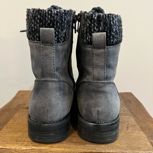 ALDO Women's Retro Suede Lace Up Combat Boots- Size 9 - Picture 3 of 7